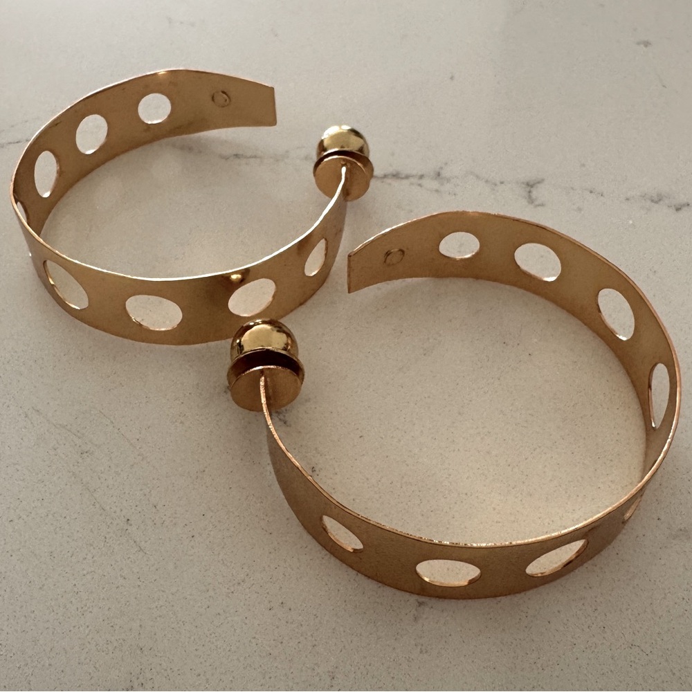 Paula Mendoza Holes Earrings - Medium